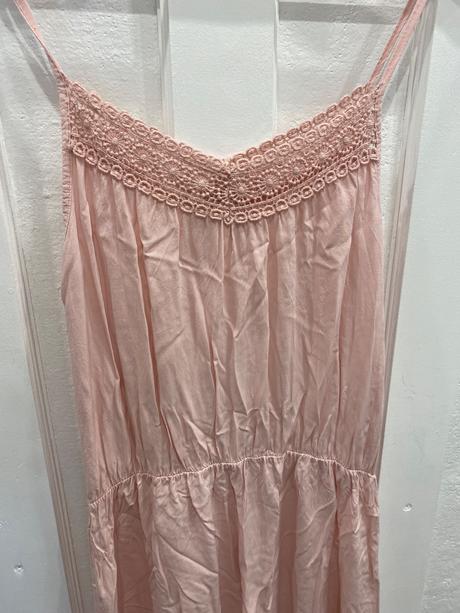 Bledoružové letné šaty, s