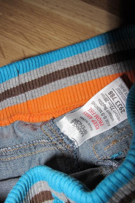 Frajerské trištvrťové kraťasy 6-9 mes., marks & spencer,74