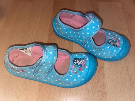Papucky konikove, 27