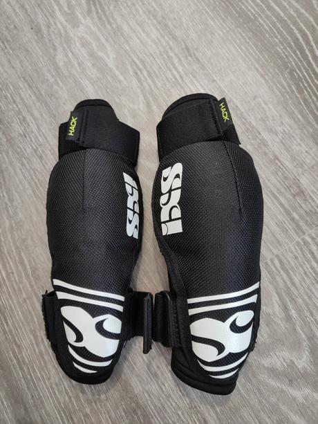 Detské chrániče lakťov ixs, 