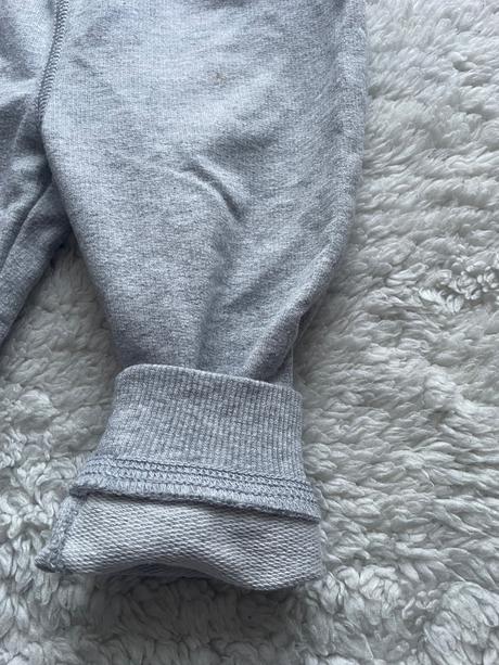 Suprava tricka a teplakov dino, carter's,80