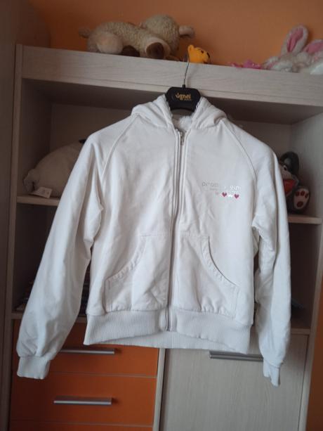 Veľmi teplá mikina, 176