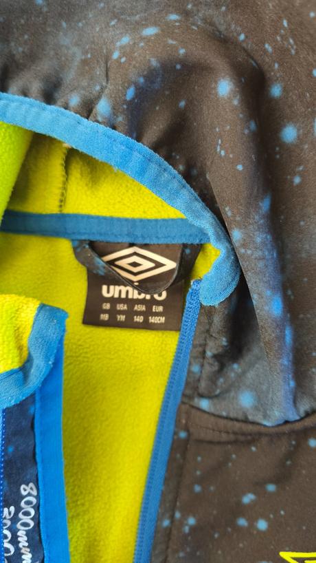 Softshellová bunda, umbro,140