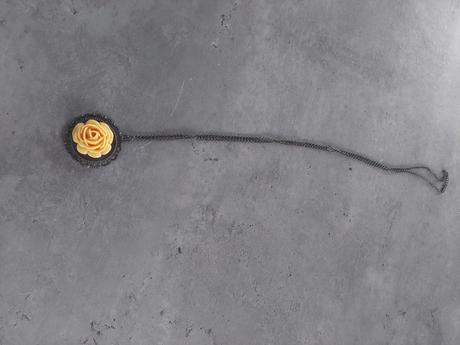 Nahrdelnik bizuteria, 