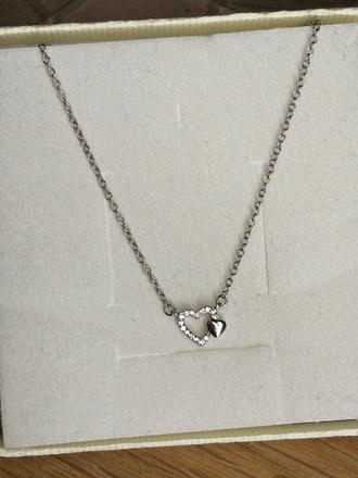 Strieborná retiazka so srdiečkami sofia,