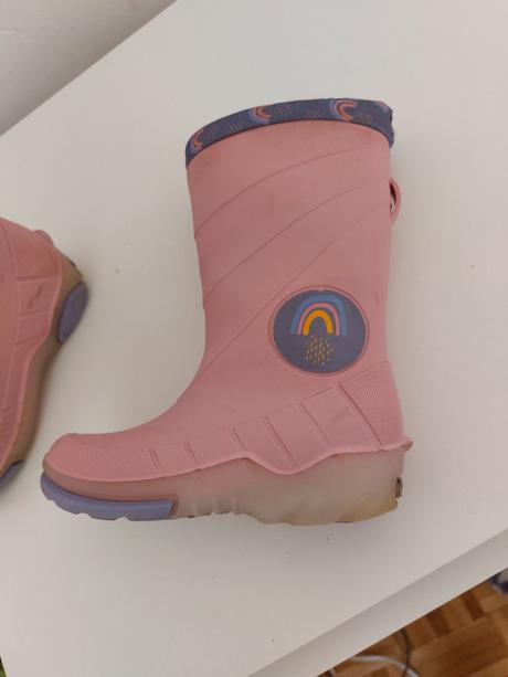 Sviatiace gumáky, 22