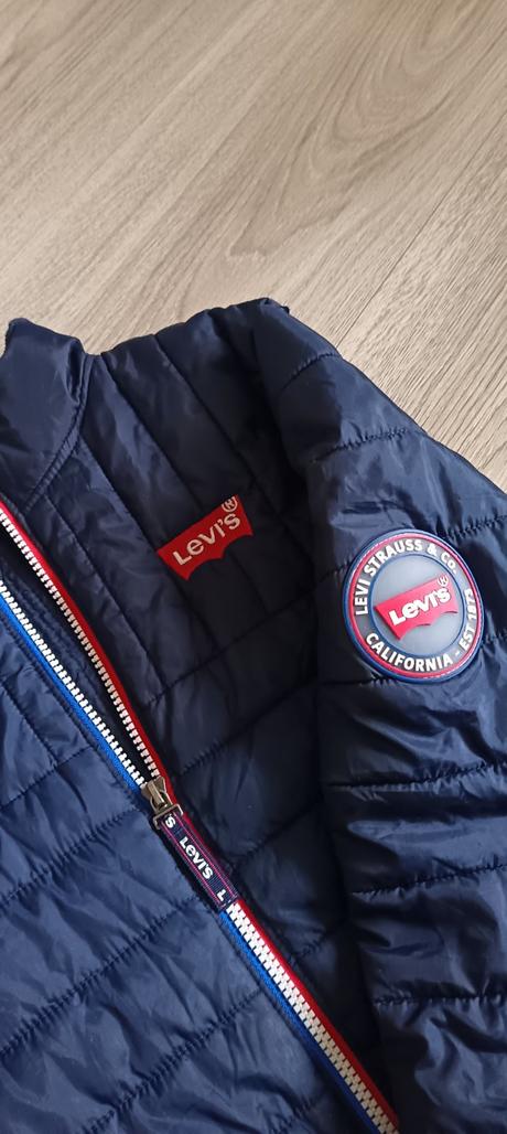 Značková bunda levis, originál, levis,140