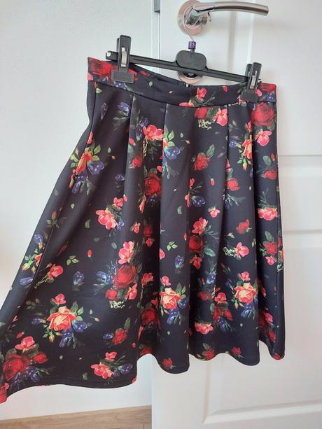 Damska sukna, gate,m