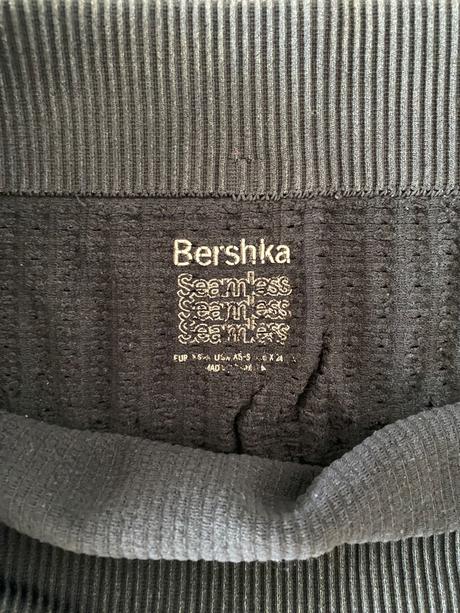 Kraťasy, bershka,xs