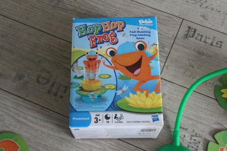 Hra chyť žábáka - hop hop frog,