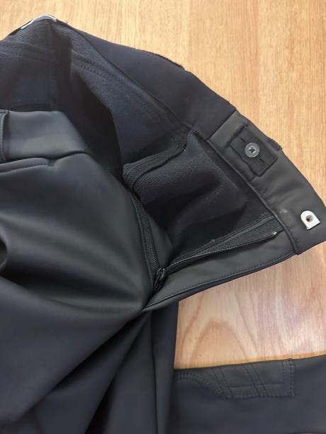 Jazdecke nohavice, 140