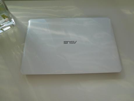 Notebook asus x555l, plne funkčný s nabíjačkou, asus