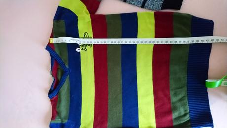 Pekné svetríky, pepco,98