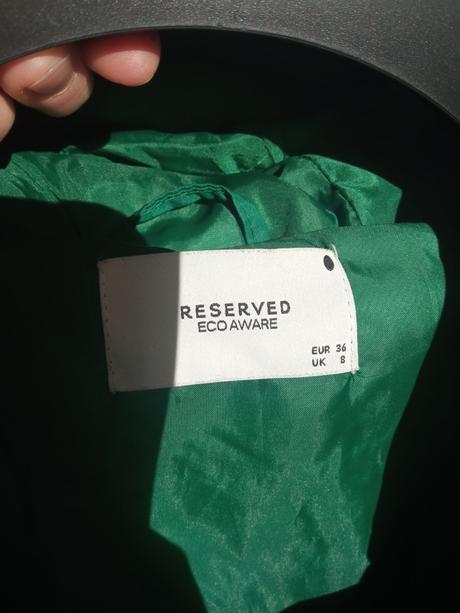Reserved bunda, reserved,s