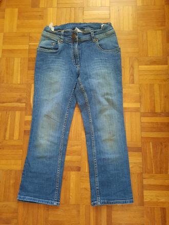 Dievčenské rifle, 146