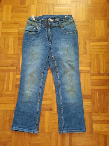 Dievčenské rifle, 146