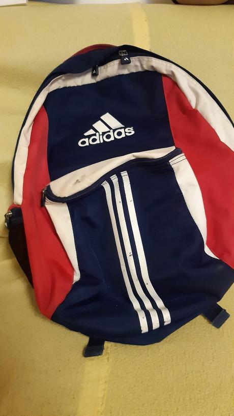 Predám použivaný ruksak adidas., 
