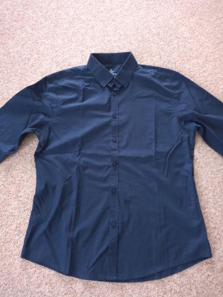 Pánska tmavomodrá košeľa, m