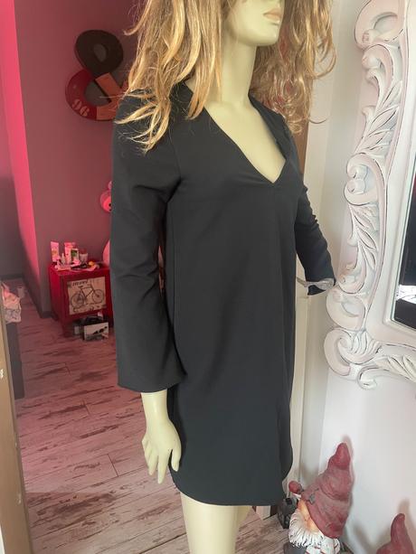 Male cierne saty zara, zara,xs