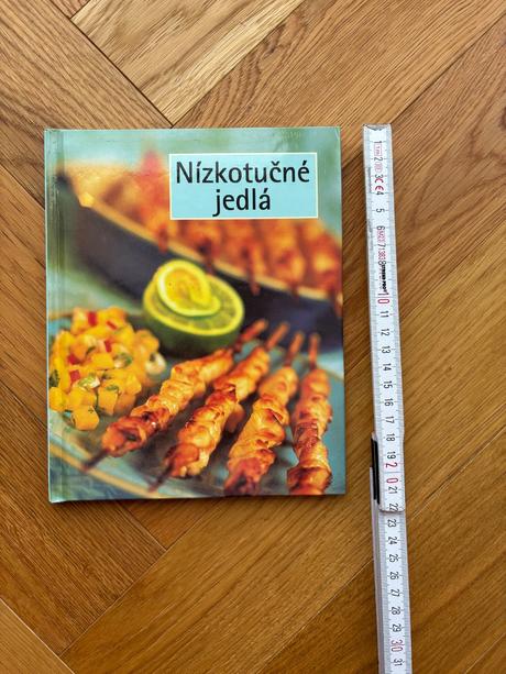 Kniha nizkotučne jedlá, 