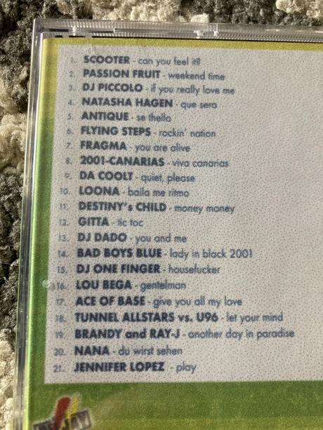 Deejays dance hits cd, 