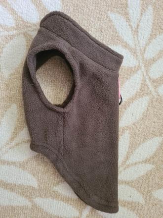 Flísová vestička xs,