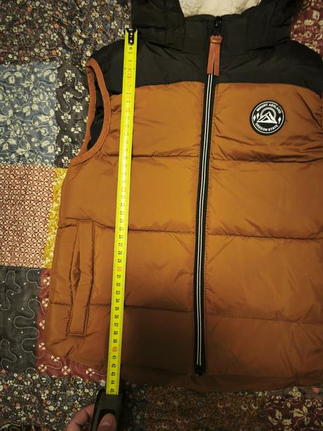 Chlapčenská vesta, h&m,122