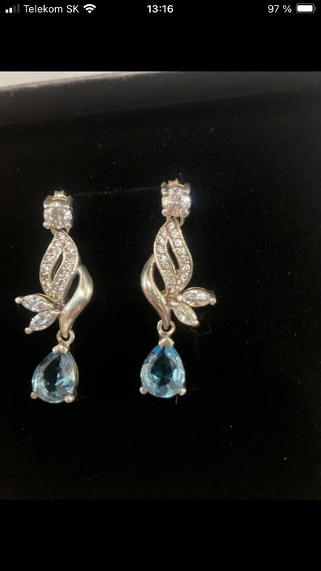 Visiace nausnice striebro, 