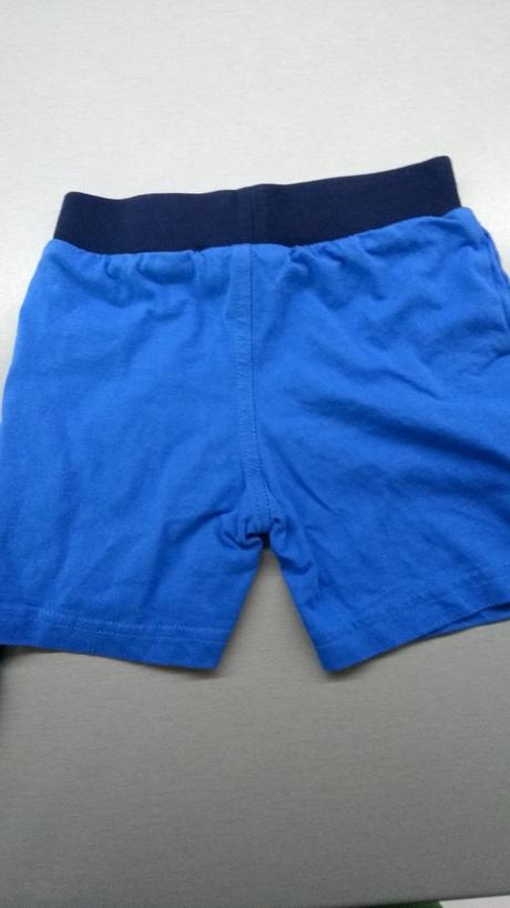 Kraťasy 2x, lupilu,92