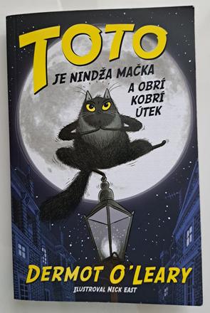 Toto je nindža mačka a obrí kobrí útek, 