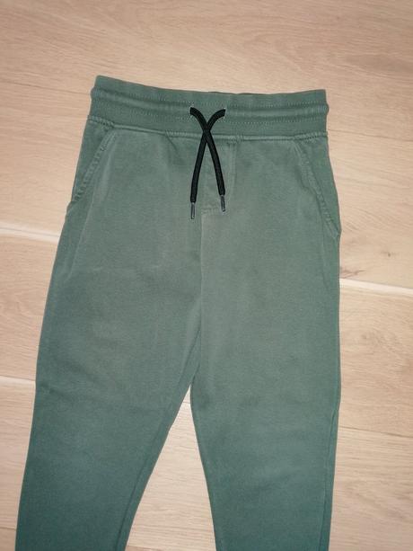 3x tepláky, george,128