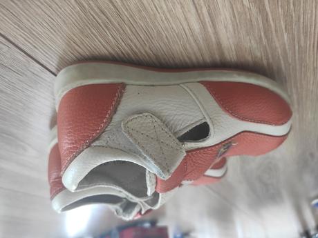 Jarné topanocky vo veľmi dobrom stave, 23