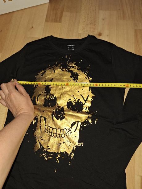 Tričko lebka a error, 146