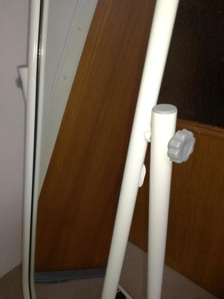 Zrkadlo na kolieskach, 