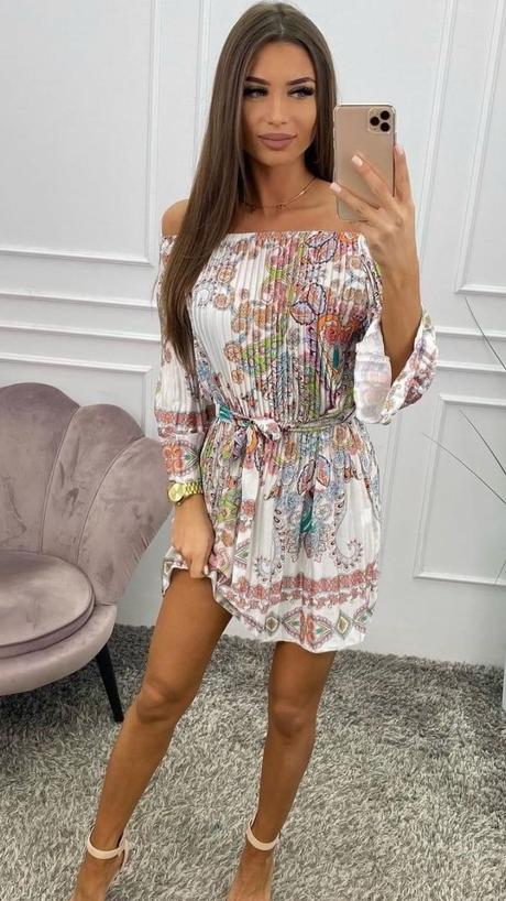 Krásne nové šaty xs/s/m, 