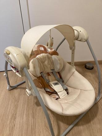 Hojdacie kreslo cam s hudbou,