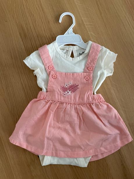 Šaty s body, pepco,68