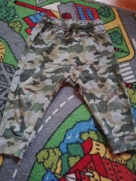 Zara teplaky, zara,92