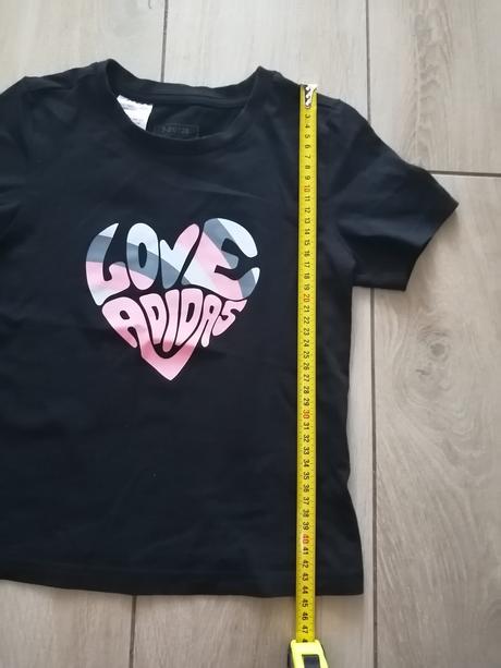 Tričko adidas so srdcom, adidas,128