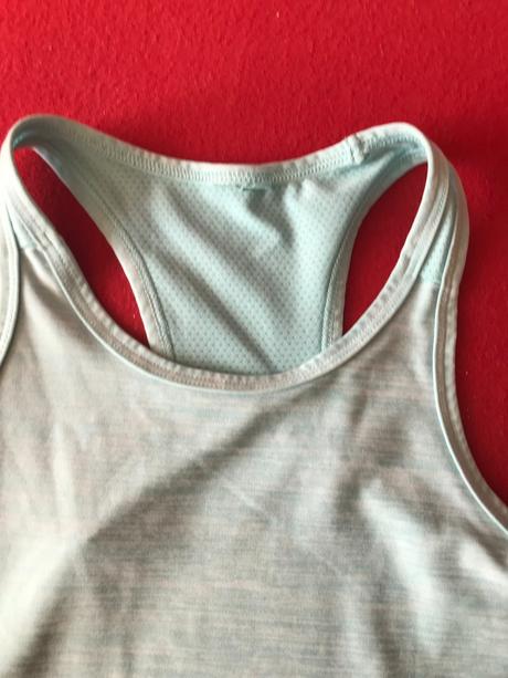 Tielko dievcenske, zn. decathlon, decathlon