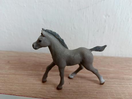 Schleich žriebätko,
