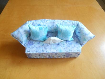 Dekoratívny obal na papierové servítky,