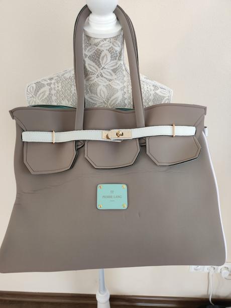 Dámska kabelka pierre lang,