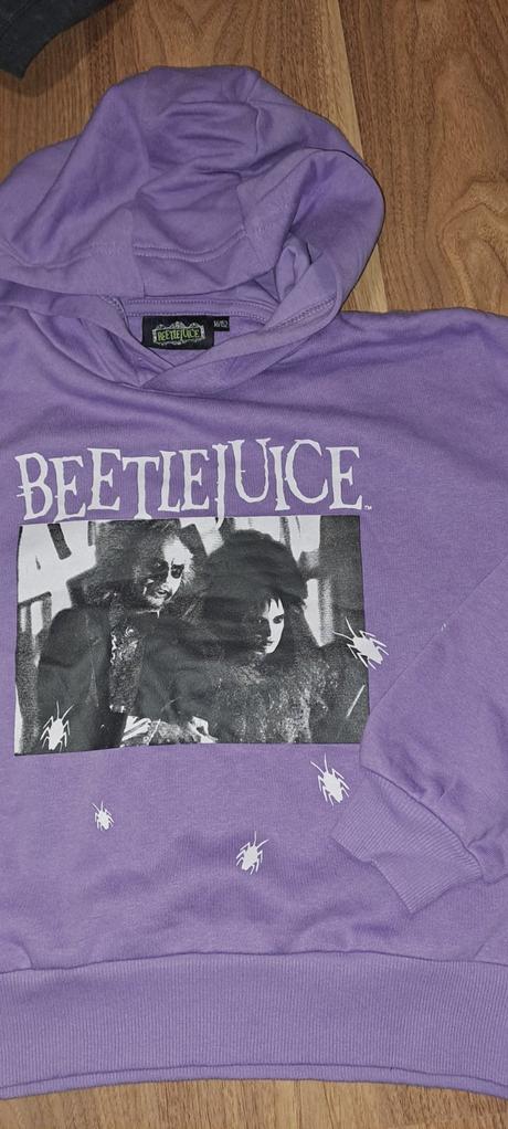 Fialova mikina beetlejuice, 146