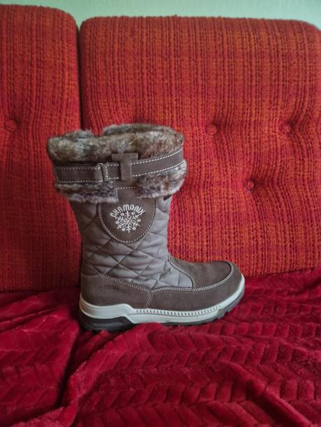 Hnede zatepkene citmy, vel. 39, 40