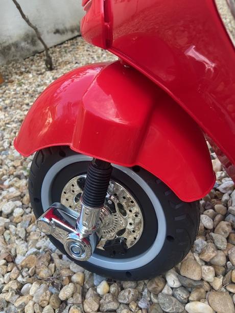 Elektrická motorka vespa, 