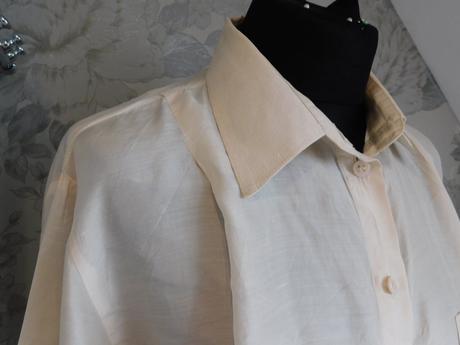 Hodvabna košelova bluzka, 44