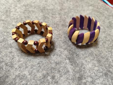 Sada drevenych naramkov na gumickach, 