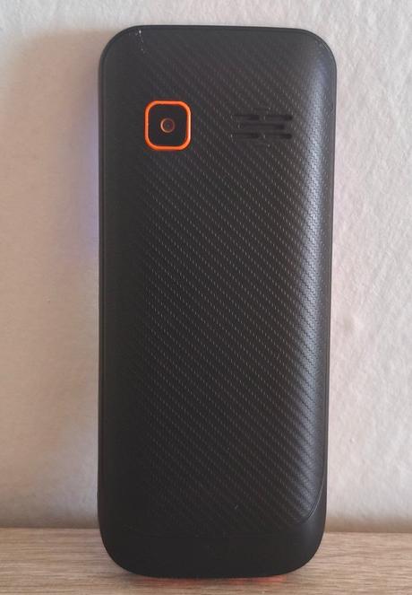 Maxcom mm142 dual sim,