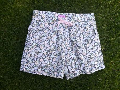Kvetinkové kraťasy, f&f,122